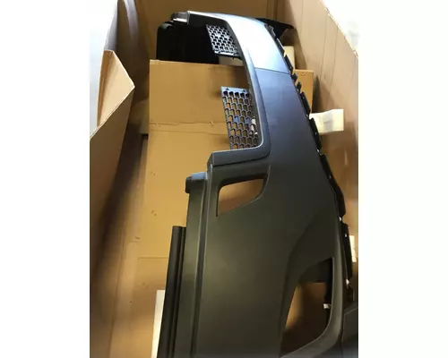 FREIGHTLINER CASCADIA Bumper Assembly, Front