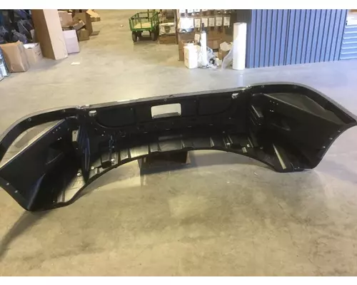 FREIGHTLINER CASCADIA Bumper Assembly, Front