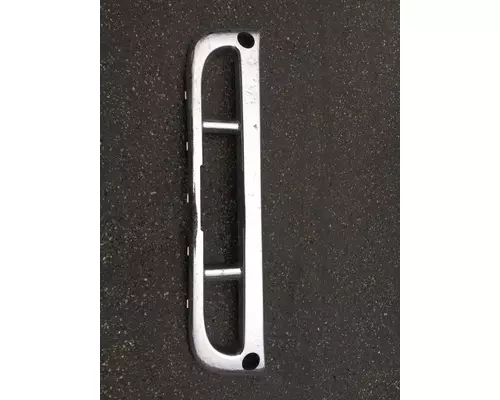 FREIGHTLINER CASCADIA Bumper Assembly, Front