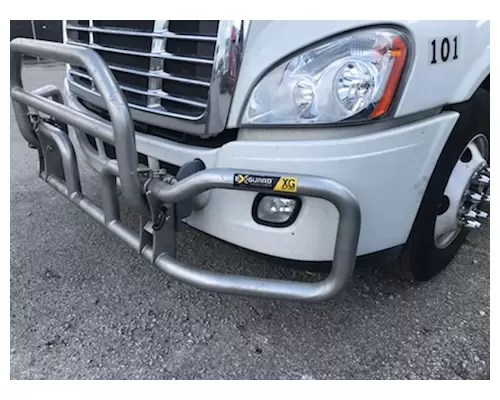 FREIGHTLINER CASCADIA Bumper Assembly, Front