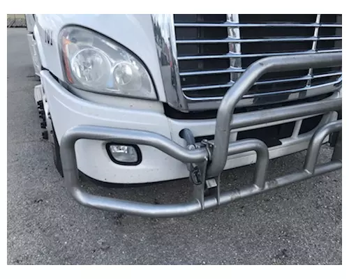 FREIGHTLINER CASCADIA Bumper Assembly, Front