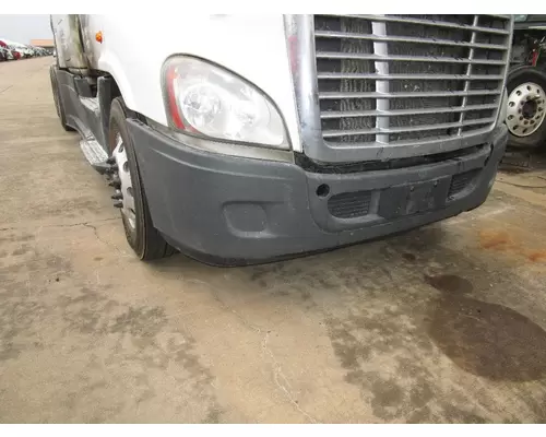 FREIGHTLINER CASCADIA Bumper Assembly, Front