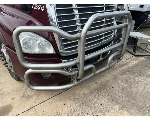 FREIGHTLINER CASCADIA Bumper Assembly, Front