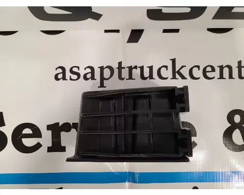 FREIGHTLINER CASCADIA Bumper Assembly, Front