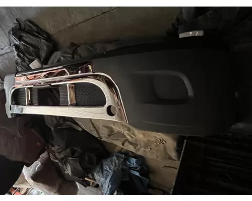 FREIGHTLINER CASCADIA Bumper Assembly, Front