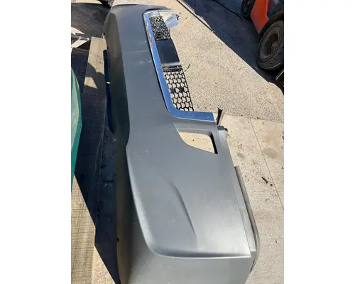 FREIGHTLINER CASCADIA Bumper Assembly, Front