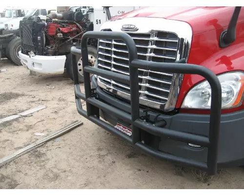 FREIGHTLINER CASCADIA Bumper Assembly, Front