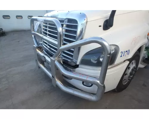 FREIGHTLINER CASCADIA Bumper Assembly, Front