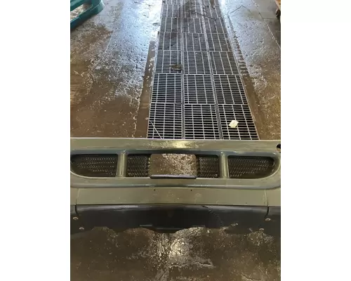 FREIGHTLINER CASCADIA Bumper Assembly, Front