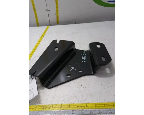 FREIGHTLINER CASCADIA Bumper Bracket, Front