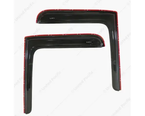 FREIGHTLINER CASCADIA CAB CLIP