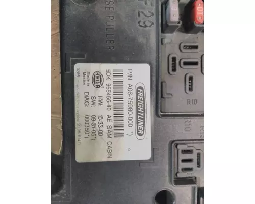 FREIGHTLINER CASCADIA CAB CONTROL UNIT MODULE