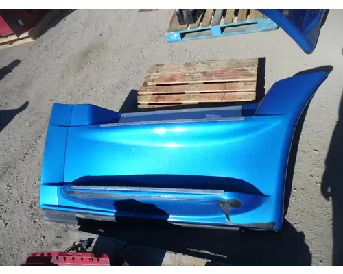 FREIGHTLINER CASCADIA CAB SKIRTSIDE FAIRING