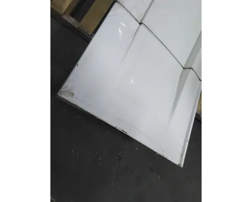 FREIGHTLINER CASCADIA CAB SKIRTSIDE FAIRING