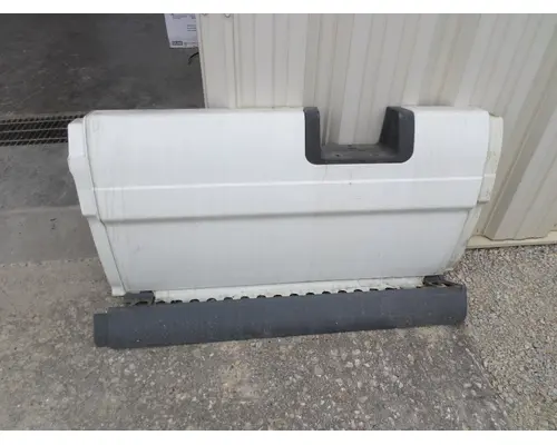 FREIGHTLINER CASCADIA CAB SKIRTSIDE FAIRING