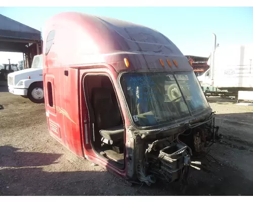 FREIGHTLINER CASCADIA CAB