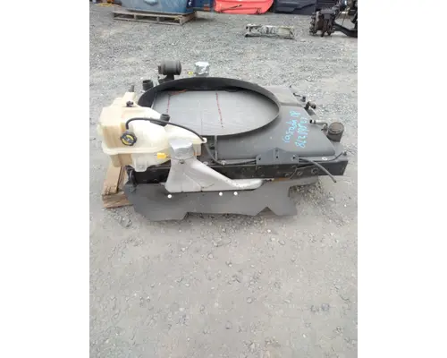 FREIGHTLINER CASCADIA COOLING PACKAGE (RADCACCOND)