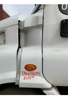 FREIGHTLINER CASCADIA COWL