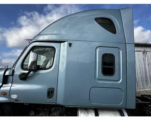 FREIGHTLINER CASCADIA Cab Assembly