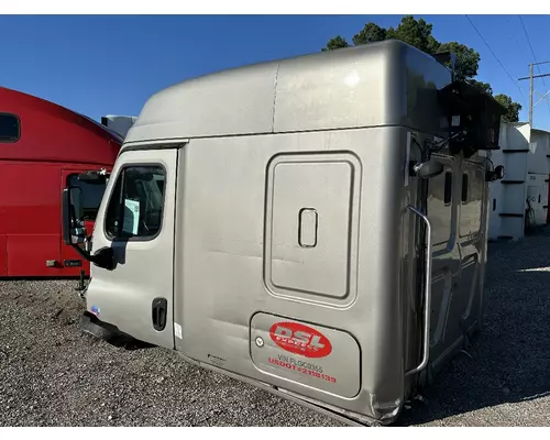 FREIGHTLINER CASCADIA Cab Assembly