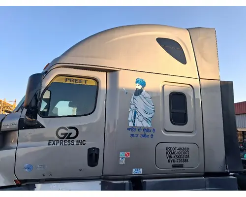 FREIGHTLINER CASCADIA Cab Assembly