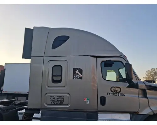 FREIGHTLINER CASCADIA Cab Assembly