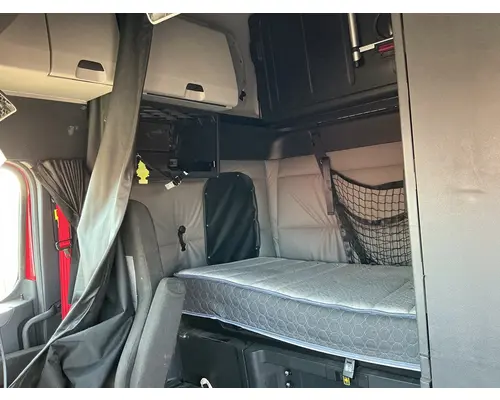 FREIGHTLINER CASCADIA Cab Assembly