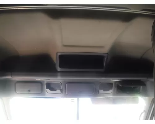 FREIGHTLINER CASCADIA Cab Clip