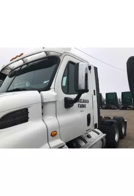 FREIGHTLINER CASCADIA Cab Cut