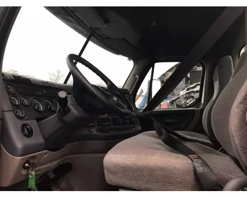 FREIGHTLINER CASCADIA Cab Cut