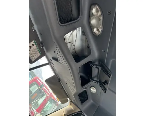FREIGHTLINER CASCADIA Cab Mount