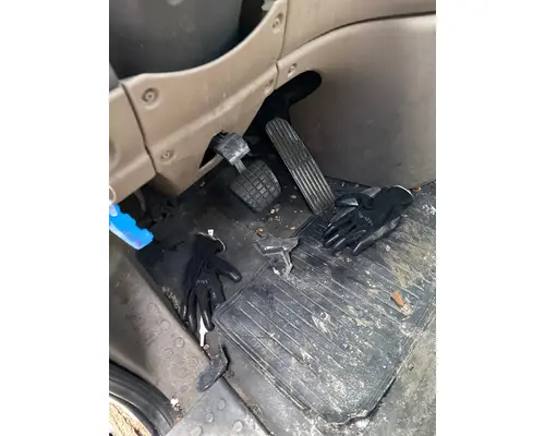 FREIGHTLINER CASCADIA Cab Mount