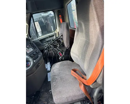 FREIGHTLINER CASCADIA Cab Mount