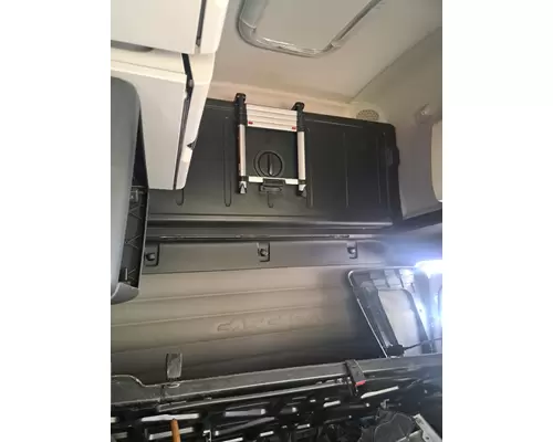 FREIGHTLINER CASCADIA Cab Mount