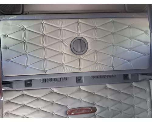 FREIGHTLINER CASCADIA Cab Mount