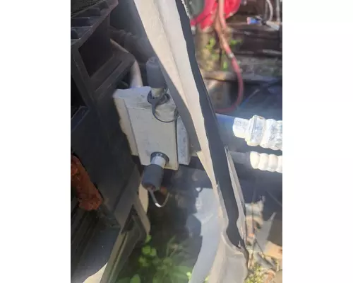FREIGHTLINER CASCADIA Cab Mount