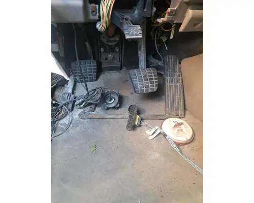 FREIGHTLINER CASCADIA Cab Mount