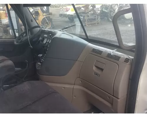 FREIGHTLINER CASCADIA Cab or Cab Mount