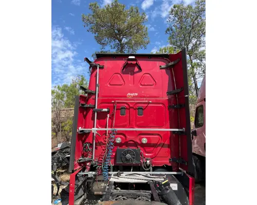FREIGHTLINER CASCADIA Cab