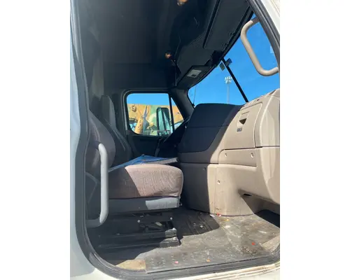 FREIGHTLINER CASCADIA Cab