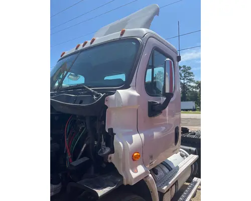FREIGHTLINER CASCADIA Cab
