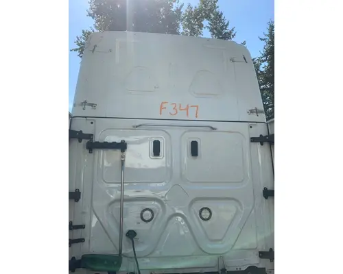 FREIGHTLINER CASCADIA Cab