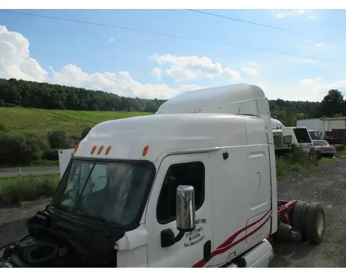 FREIGHTLINER CASCADIA Cab