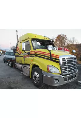 FREIGHTLINER CASCADIA Cab