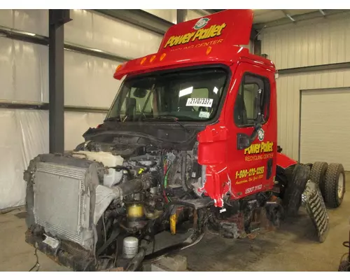 FREIGHTLINER CASCADIA Cab