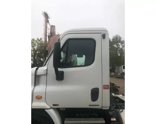 FREIGHTLINER CASCADIA Cab