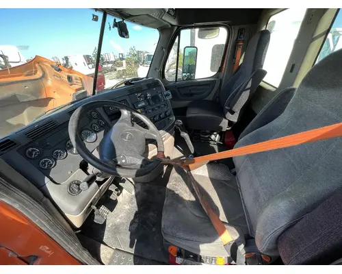 FREIGHTLINER CASCADIA Cab