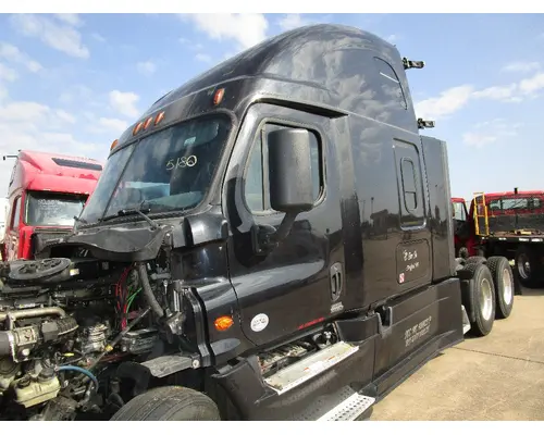 FREIGHTLINER CASCADIA Cab
