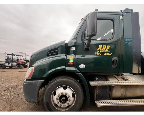 FREIGHTLINER CASCADIA Cab