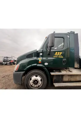FREIGHTLINER CASCADIA Cab